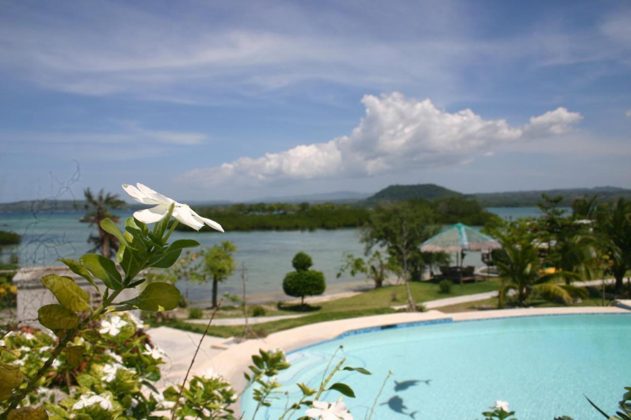 Moalboal Beach Resort Alcantara  Bagian luar foto